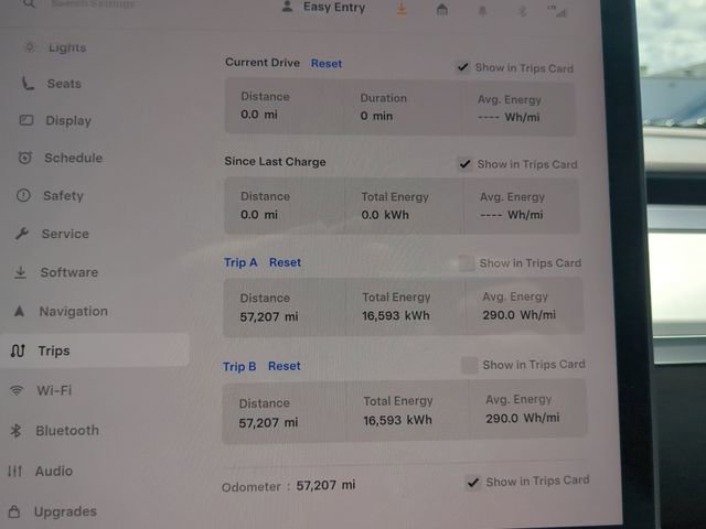 Used 2022 Tesla Model Y Performance AWD/4WD image 31