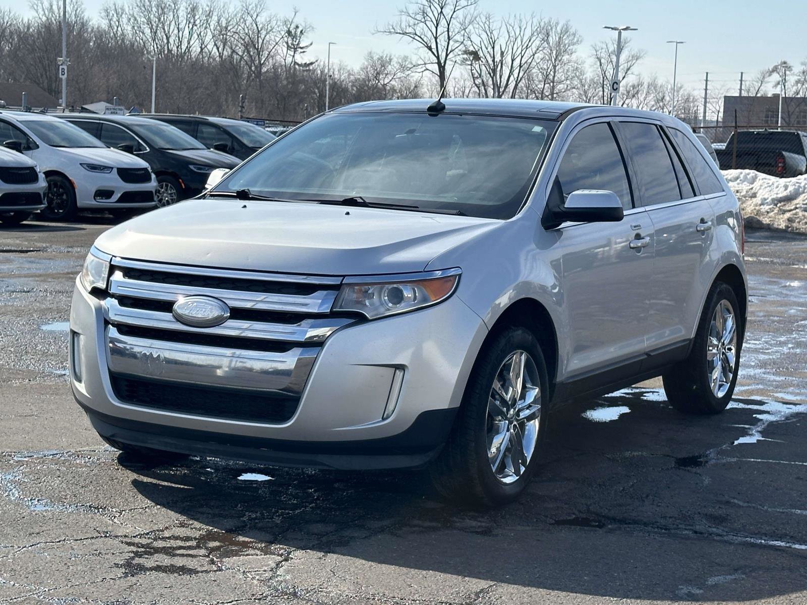 Used 2011 Ford Edge Limited w/ 301A Rapid Spec Order Code image 7