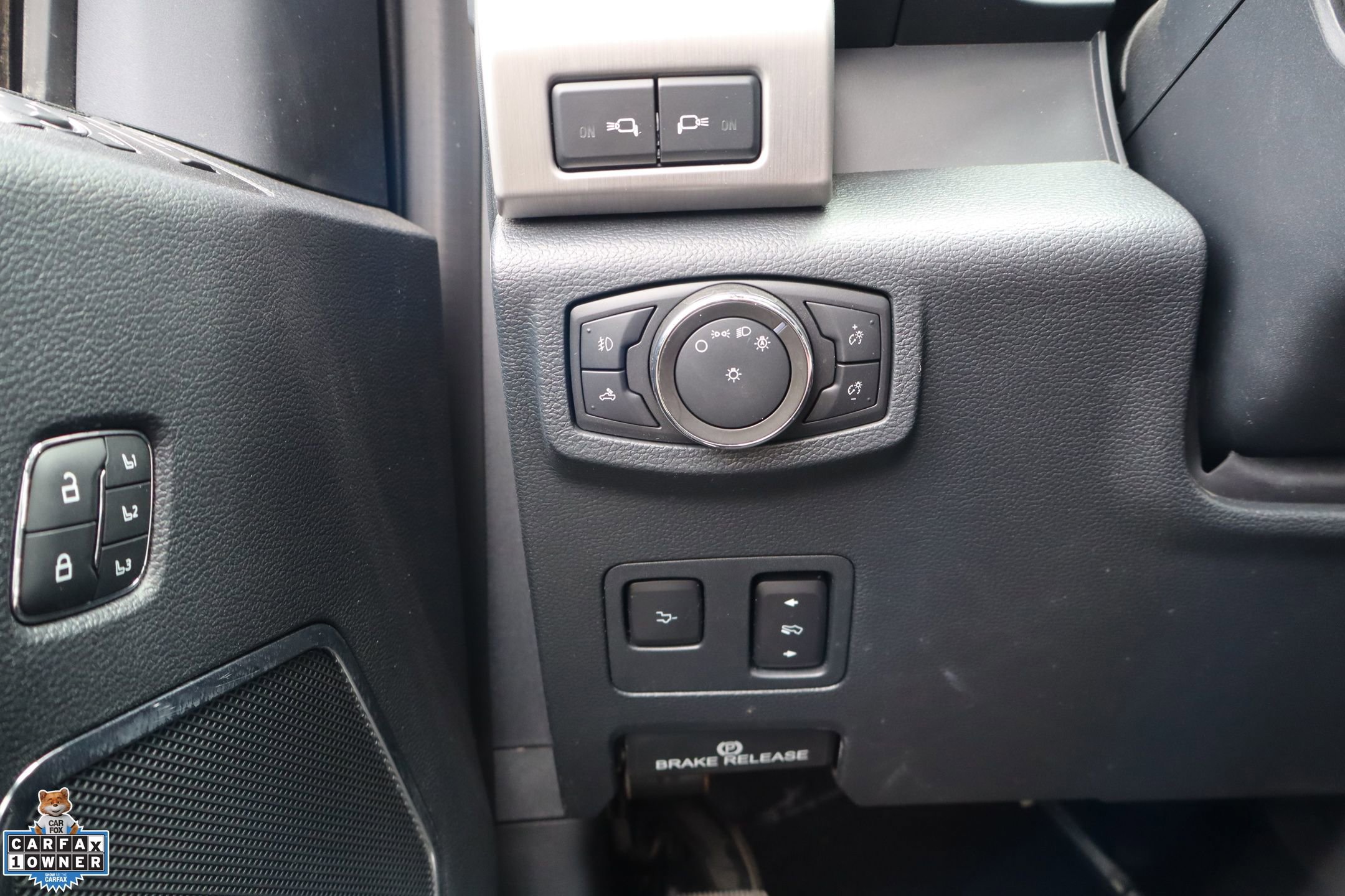 Used 2022 Ford F350 Platinum image 15