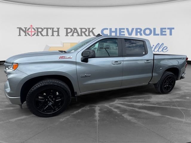 Used 2023 Chevrolet Silverado 1500 RST AWD/4WD image 6