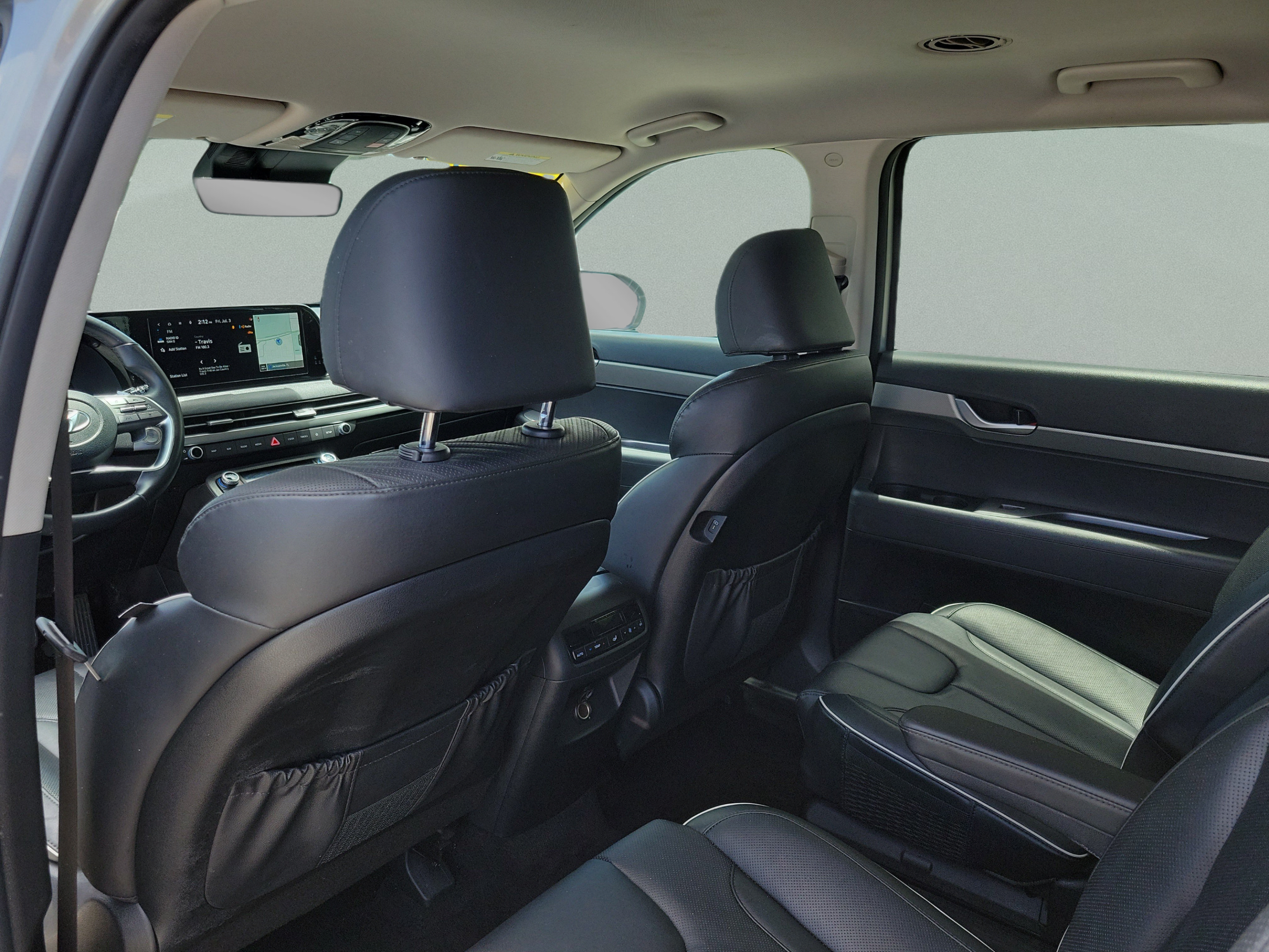 Used 2024 Hyundai Palisade SEL FWD image 12