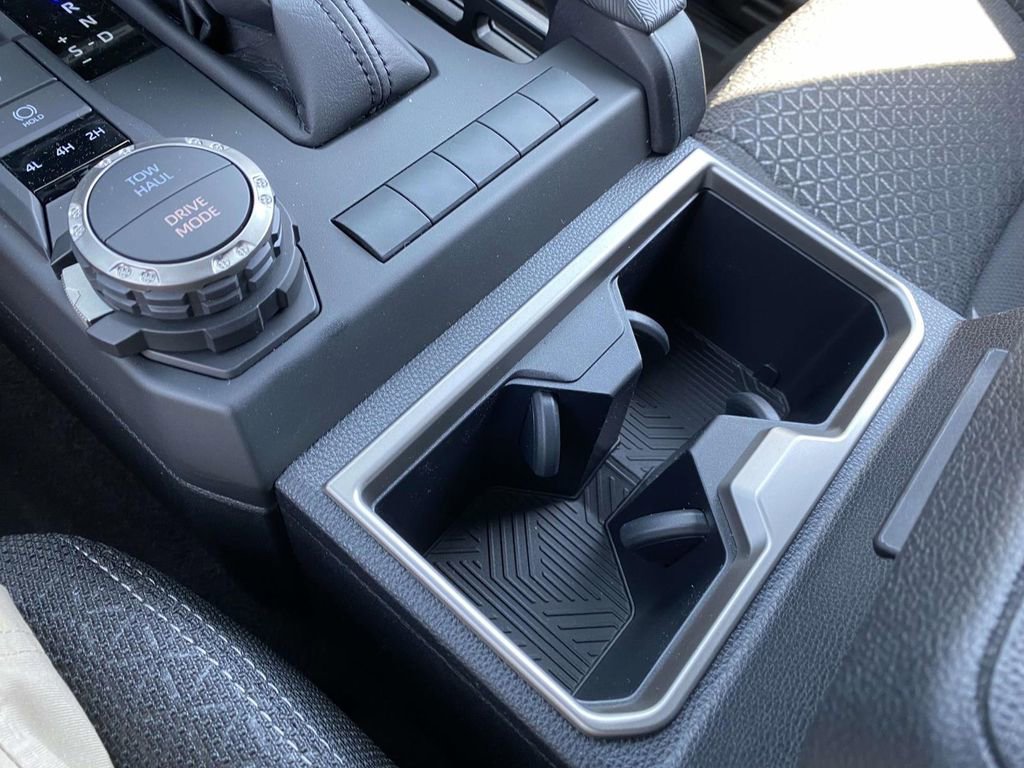 New 2026 Toyota 4Runner SR5 image 18