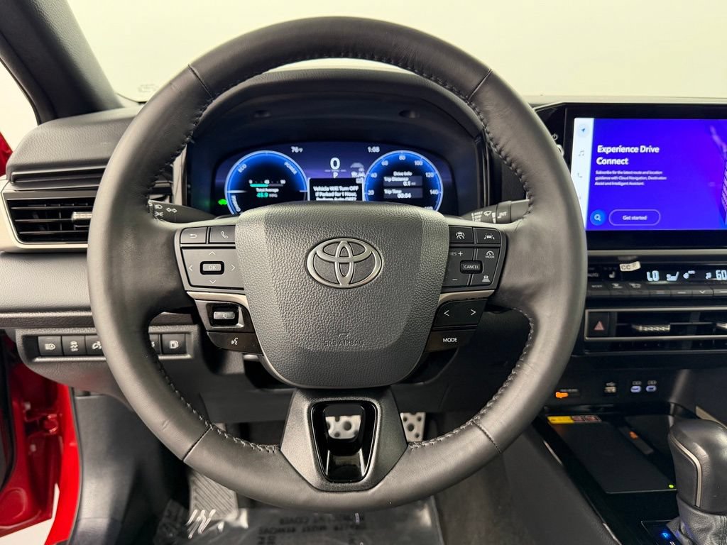 Used 2025 Toyota Camry XSE FWD image 26