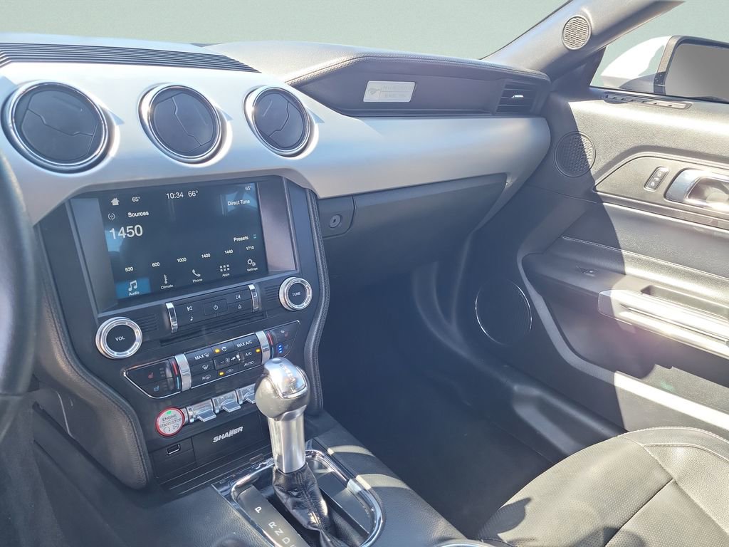 Used 2017 Ford Mustang Premium image 30