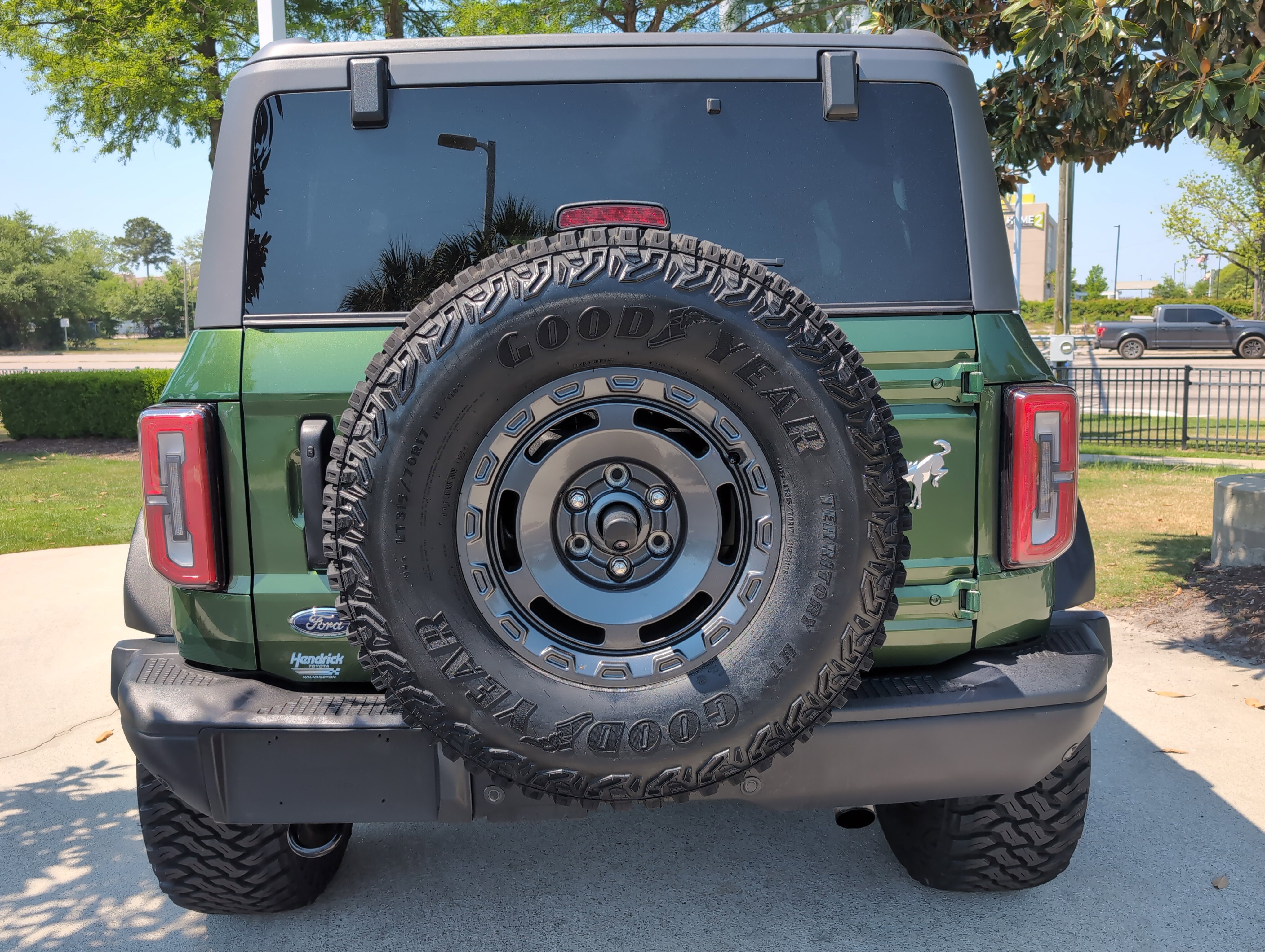 Used 2024 Ford Bronco Everglades AWD/4WD image 9