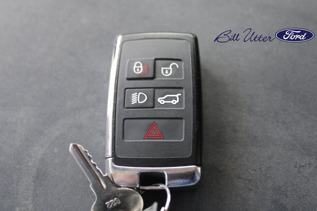 Used 2023 Land Rover Defender 110 S AWD/4WD image 12