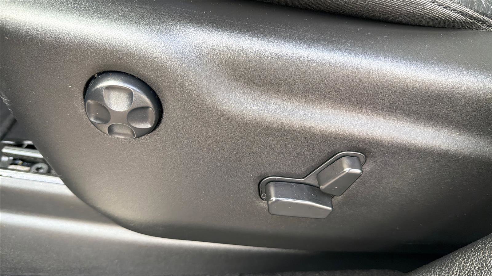 Used 2025 Dodge Durango R/T image 19