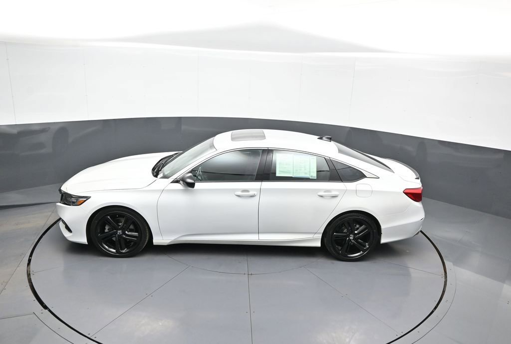 Certified 2022 Honda Accord Sport image 40