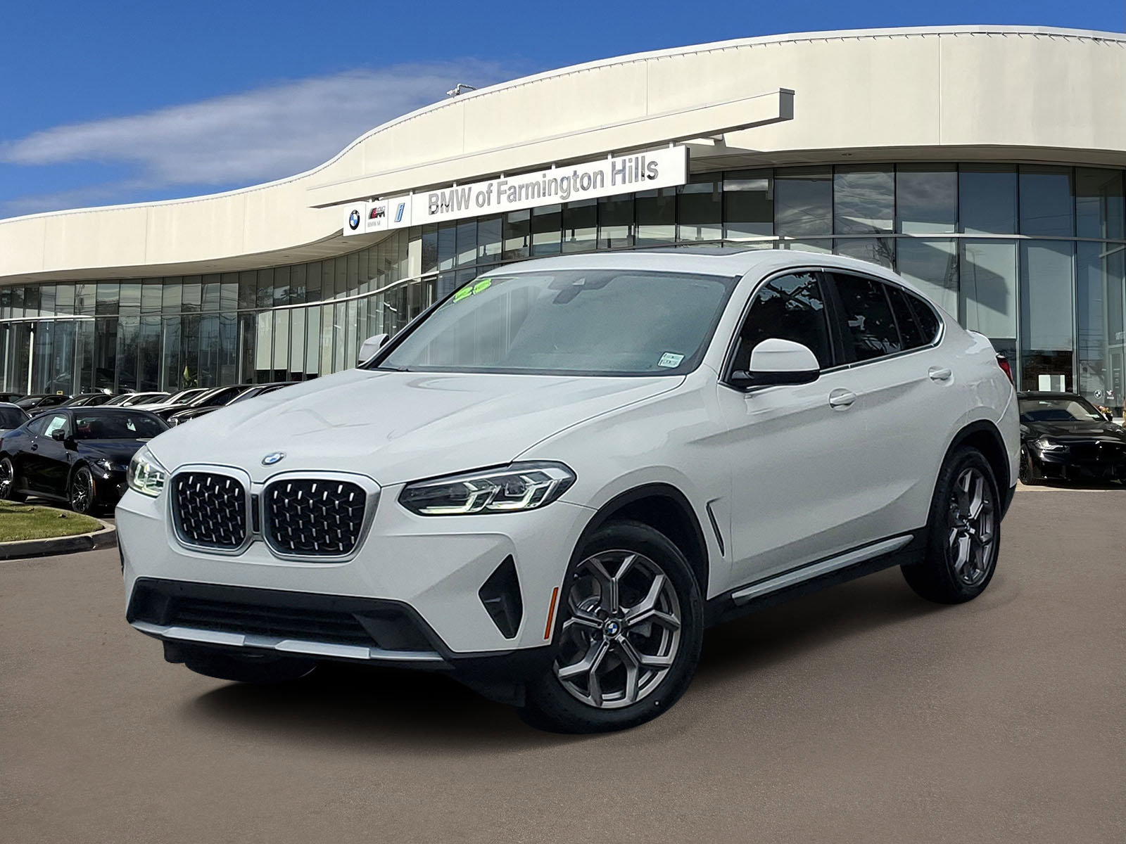 Certified 2023 BMW X4 xDrive30i w/ Premium Package image 1