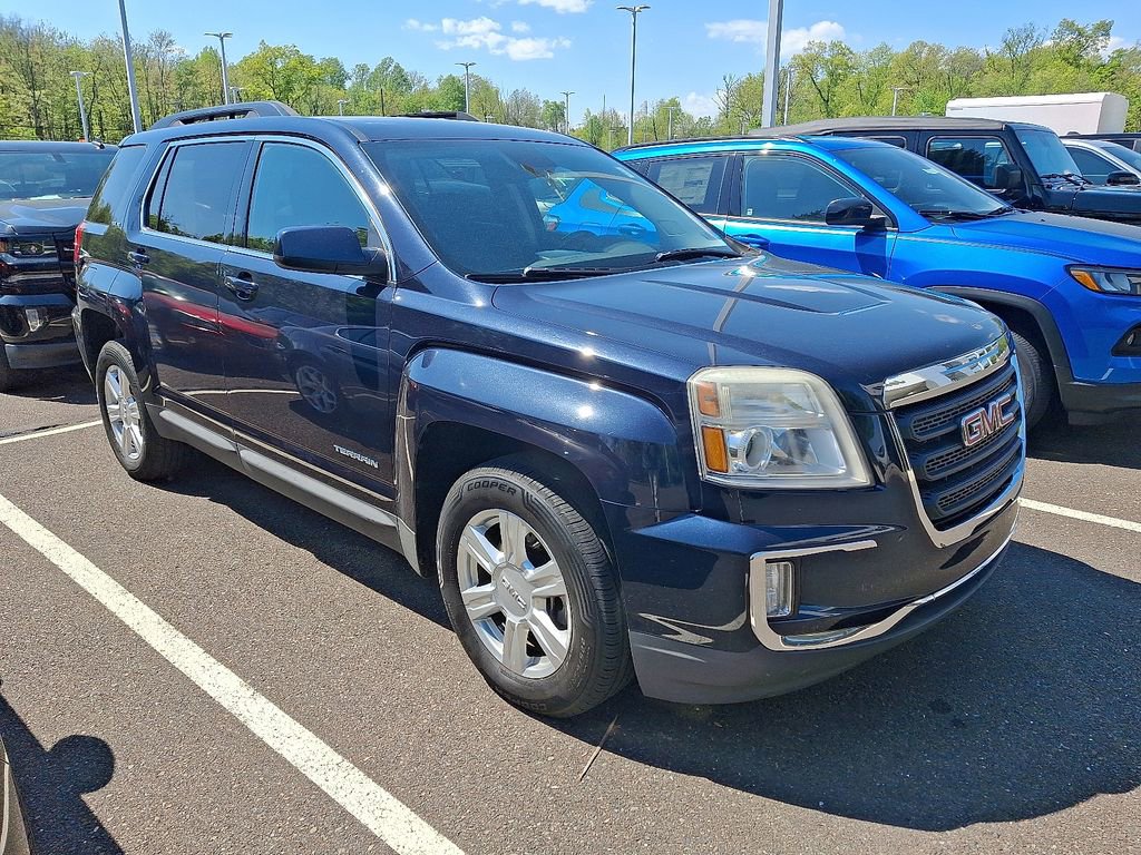 Used 2016 GMC Terrain SLE w/ Convenience Package FWD image 4