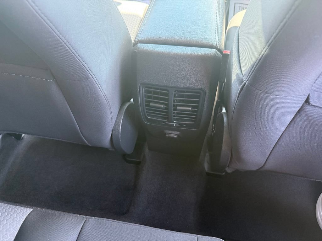 Used 2017 Ford Escape SE AWD/4WD image 12