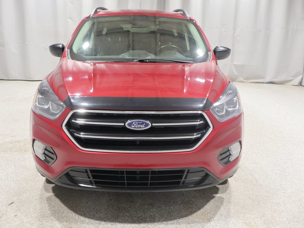 Used 2019 Ford Escape SE w/ SE Sport Appearance Package AWD/4WD image 8