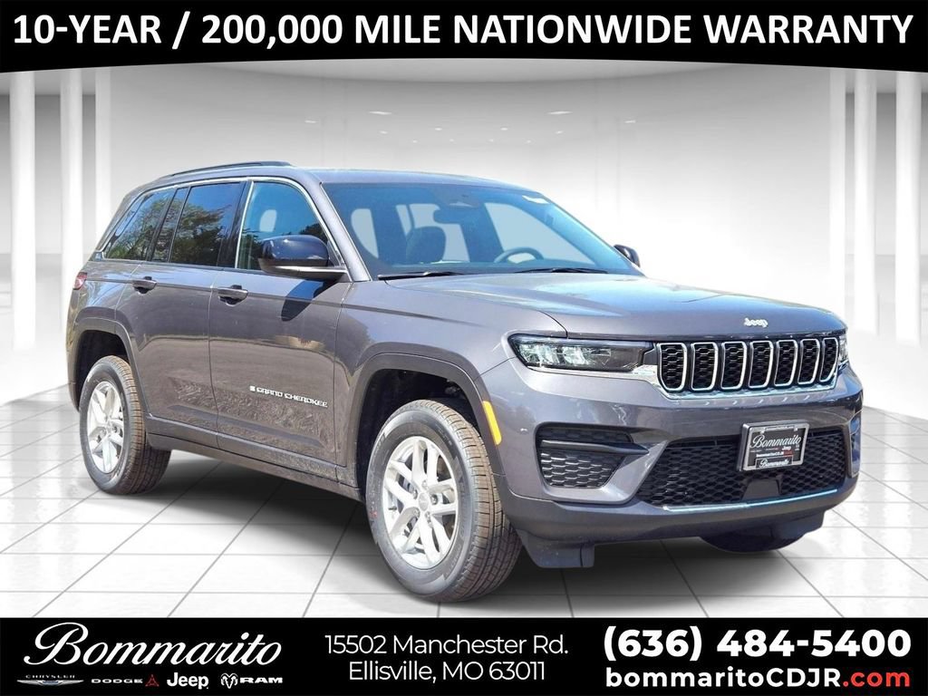 New 2026 Jeep Grand Cherokee Laredo X AWD/4WD image 1