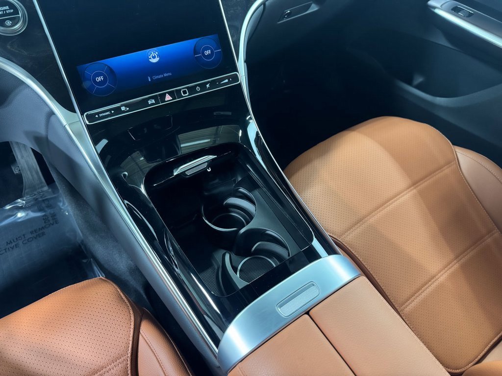 Used 2024 Mercedes-Benz GLC 300 4MATIC image 15