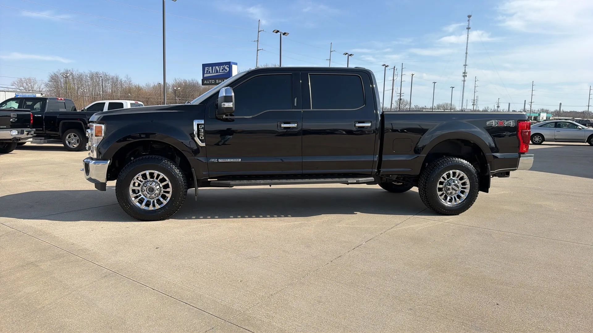 Used 2020 Ford F350 XLT w/ XLT Premium Package AWD/4WD image 8