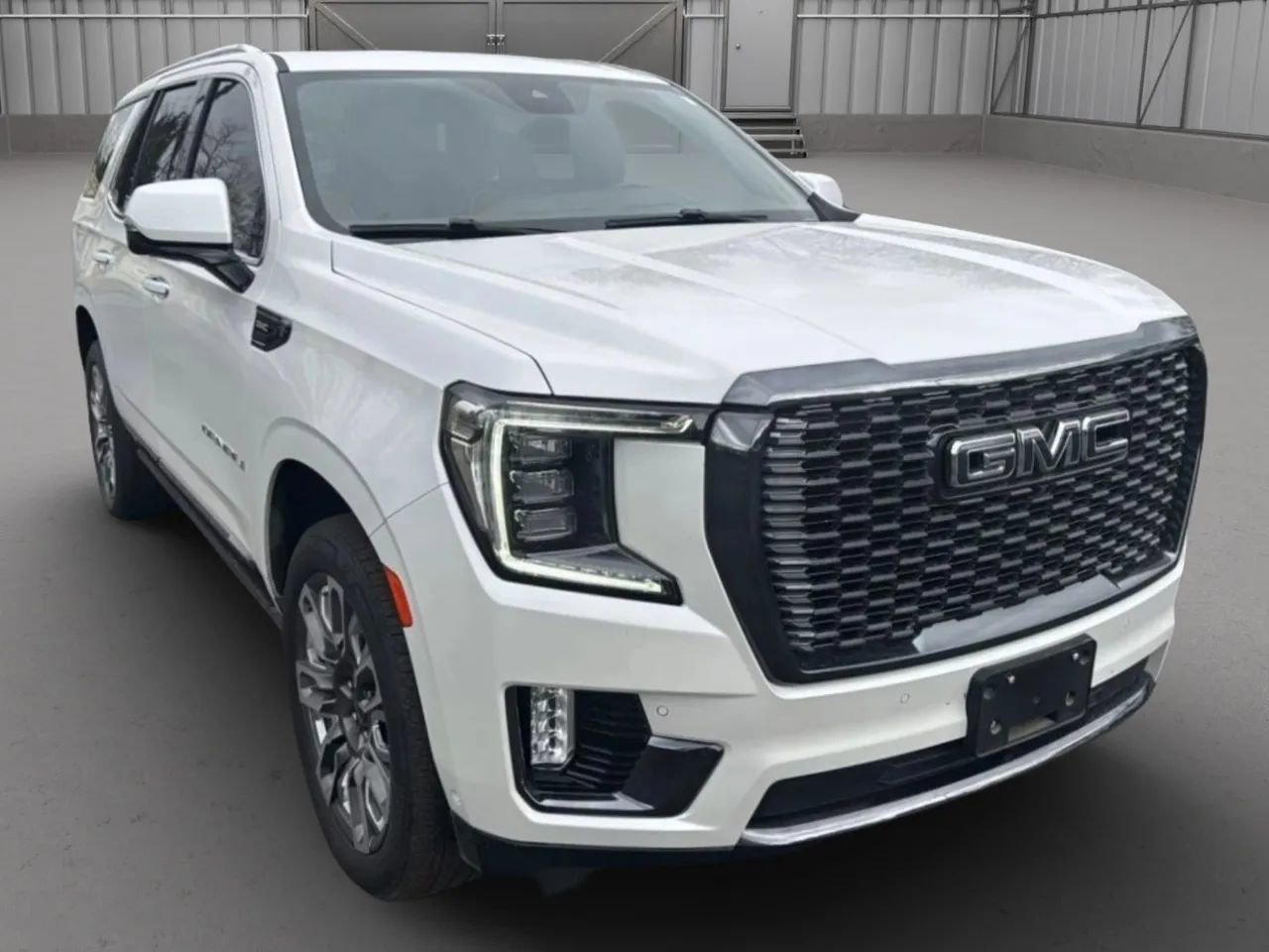 Used 2023 GMC Yukon Denali Ultimate image 7