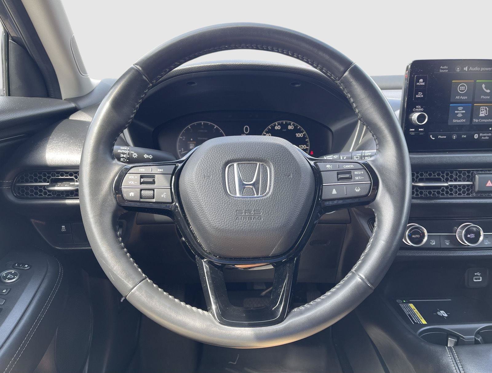 Used 2025 Honda HR-V EX-L image 6