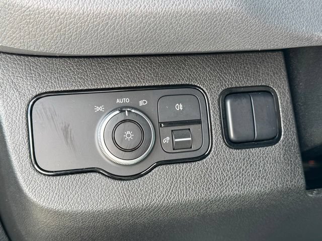 Used 2021 Mercedes-Benz Sprinter 2500 image 26