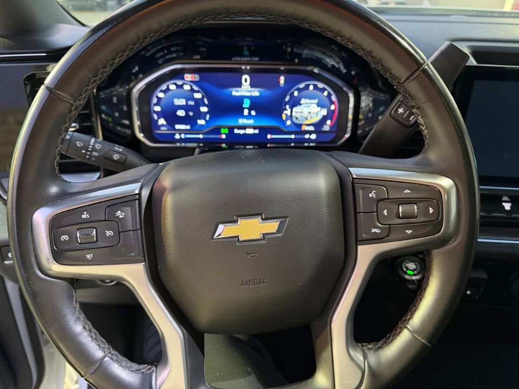 Used 2024 Chevrolet Silverado 2500 LT image 15