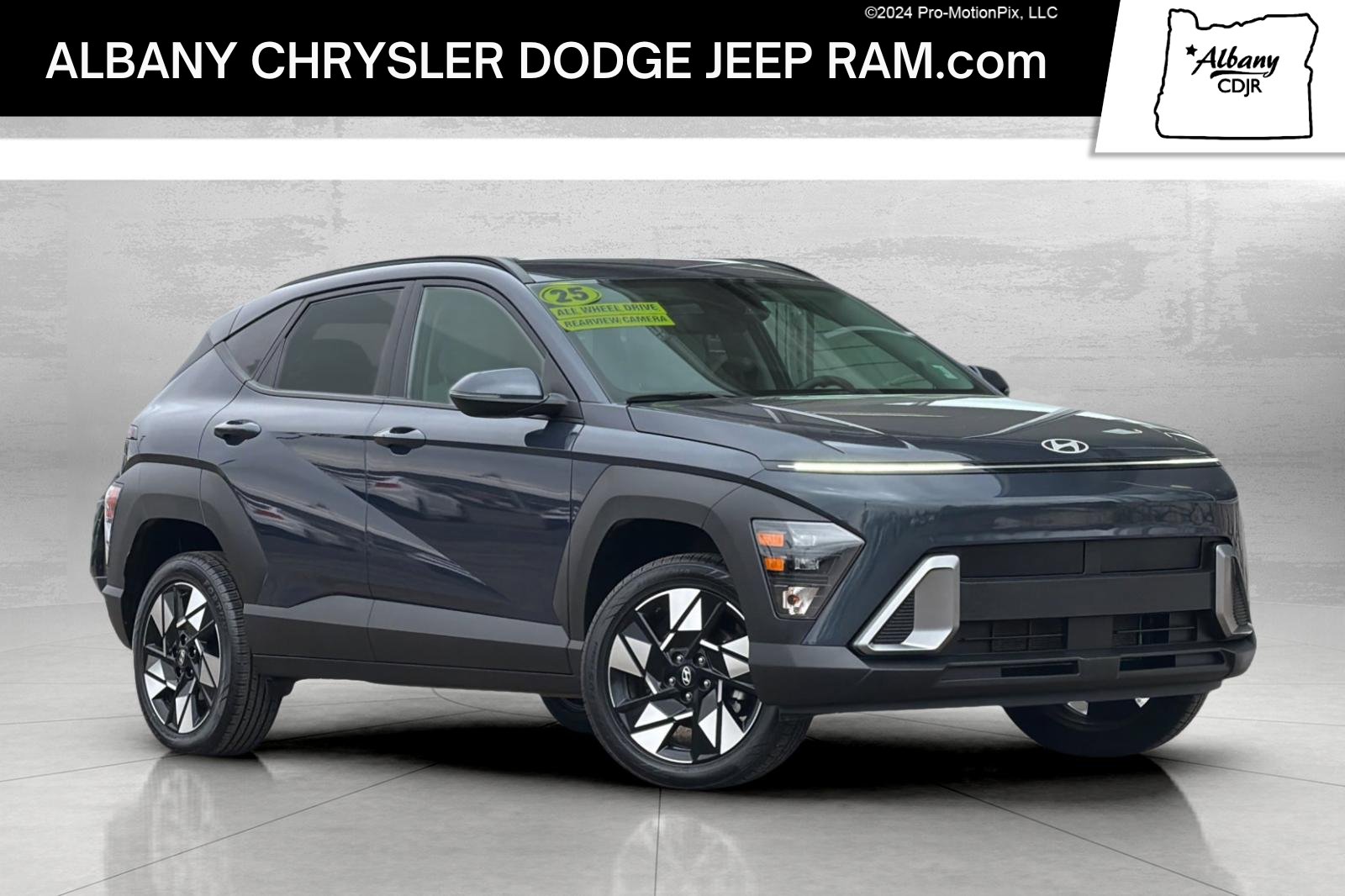 Used 2025 Hyundai Kona SEL image 1