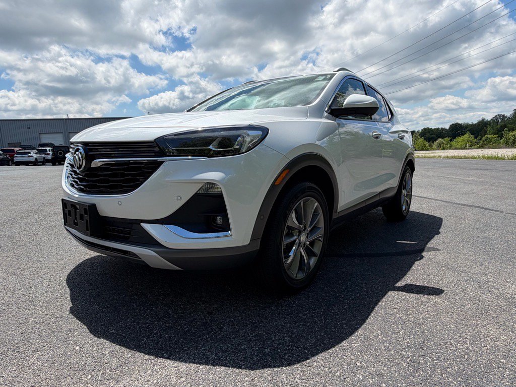 Used 2023 Buick Encore GX Essence w/ Advanced Technology Package AWD/4WD image 6