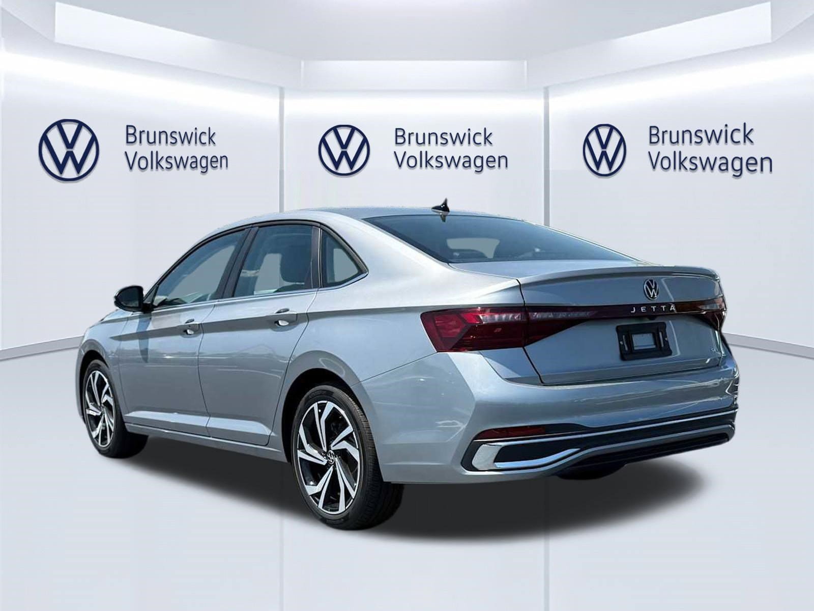 New 2026 Volkswagen Jetta SEL FWD image 4