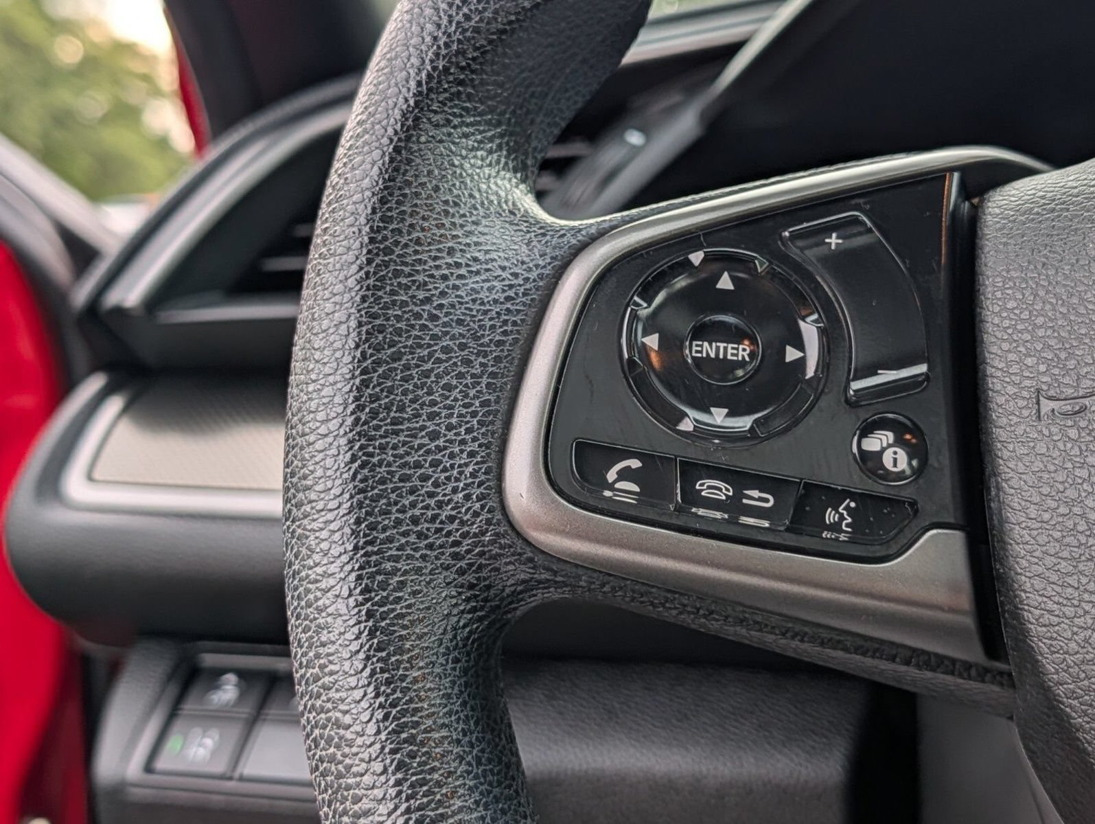 Used 2019 Honda Civic EX image 27