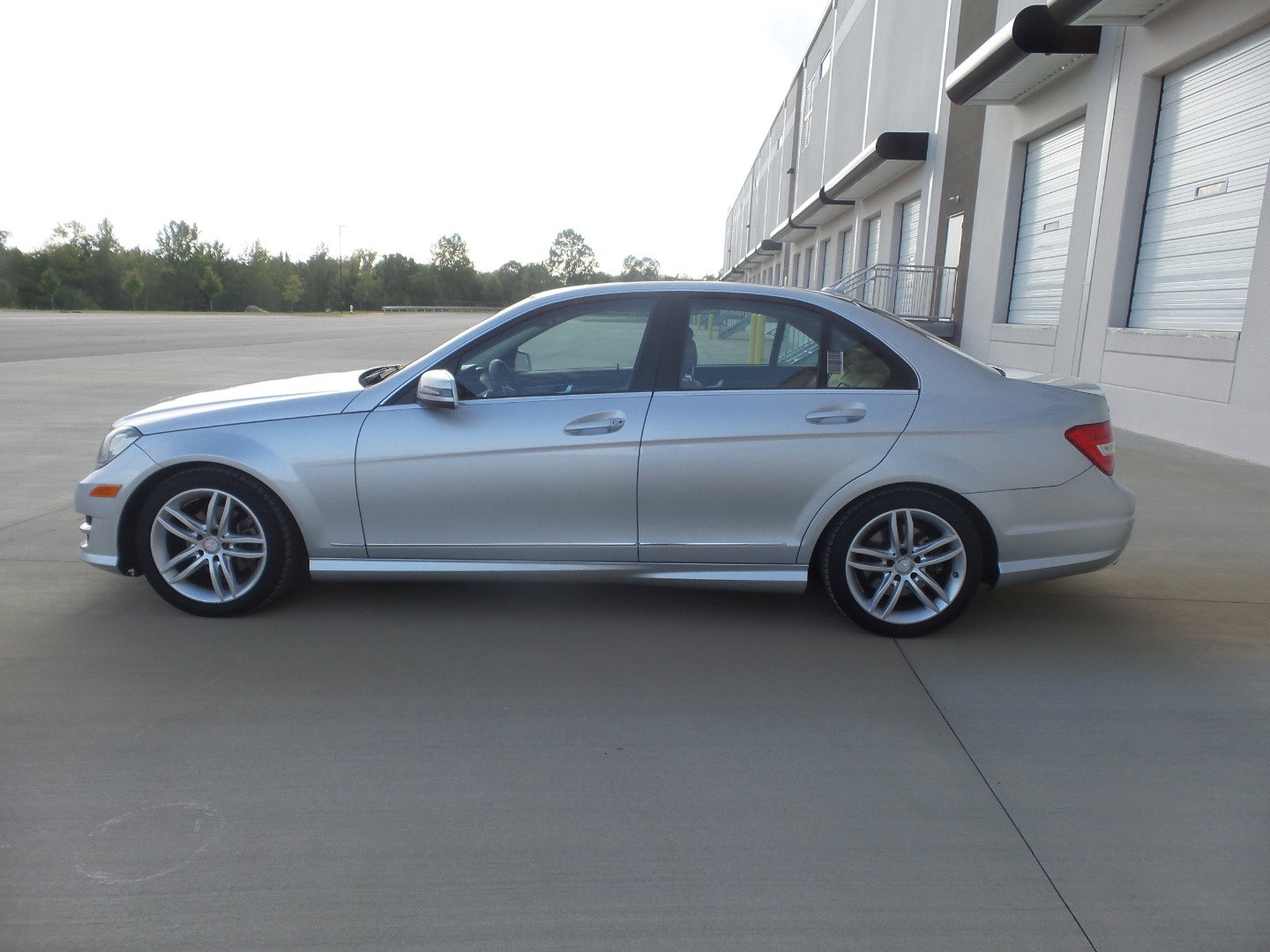 Used 2013 Mercedes-Benz C 250 Sedan image 77