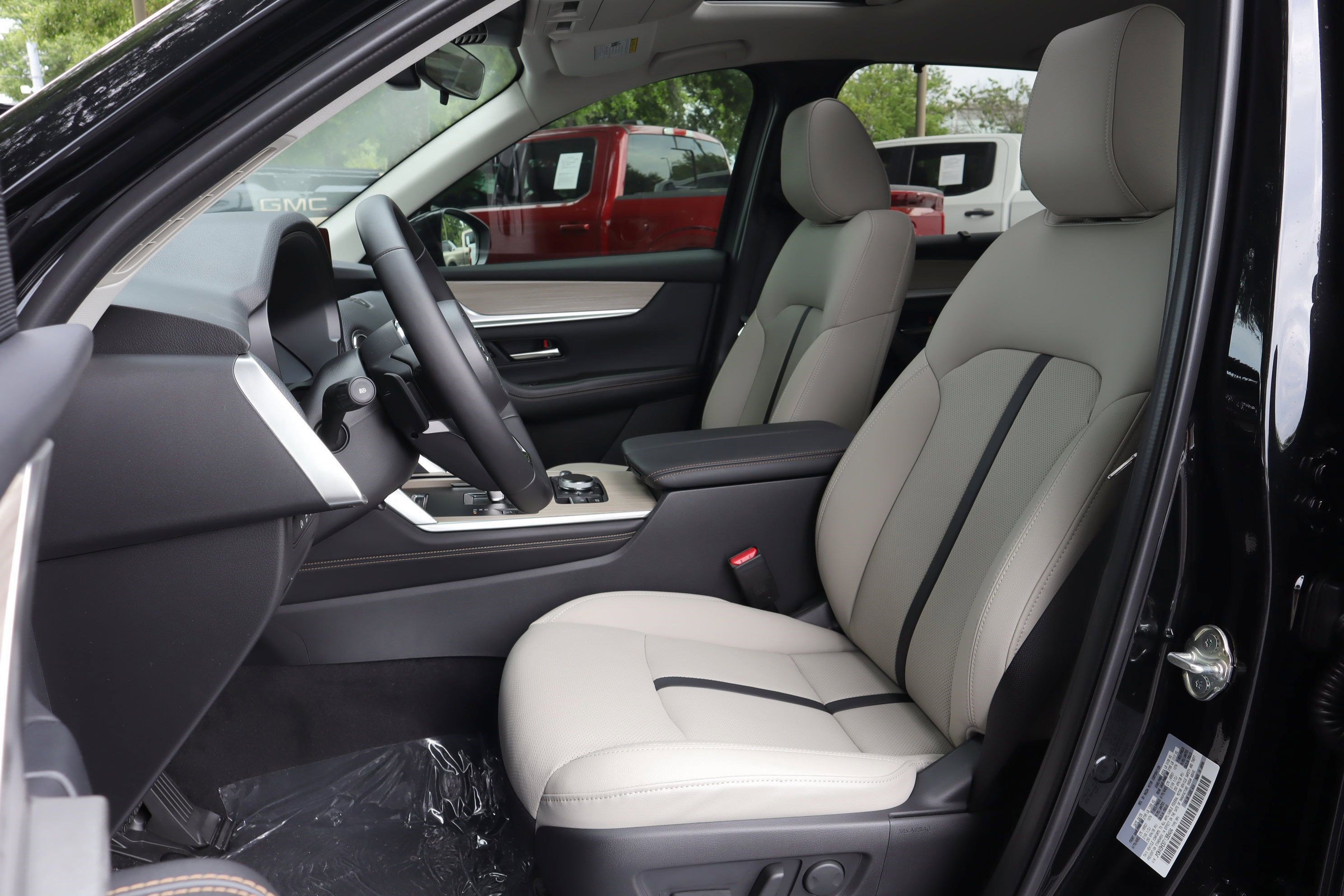 New 2026 MAZDA CX-90 3.3 Turbo w/ Preferred Package AWD/4WD image 9