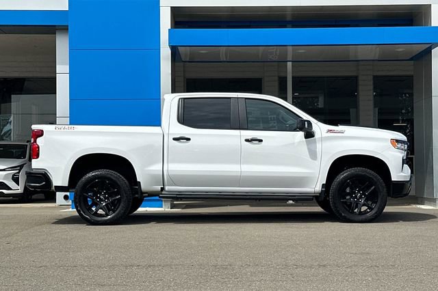 New 2026 Chevrolet Silverado 1500 LT Trail Boss w/ Safety Package AWD/4WD image 4