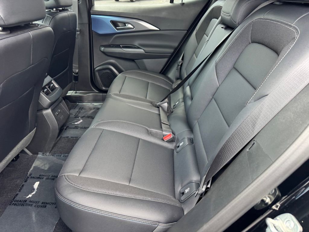New 2026 Chevrolet Equinox EV LT w/ Convenience Package II FWD image 12