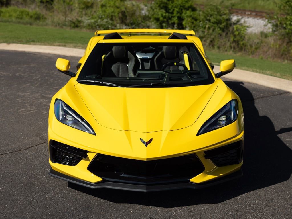 Used 2026 Chevrolet Corvette Stingray Premium Conv w/ Z51 Performance Package RWD image 11