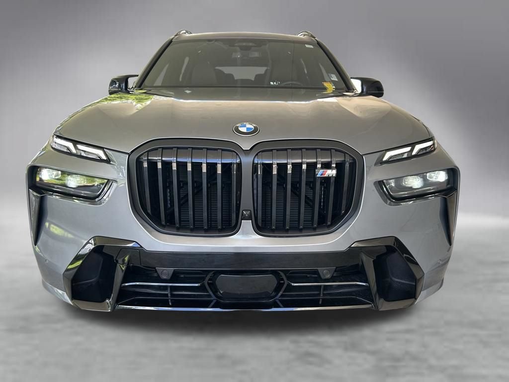 Used 2026 BMW X7 M60i AWD/4WD image 16