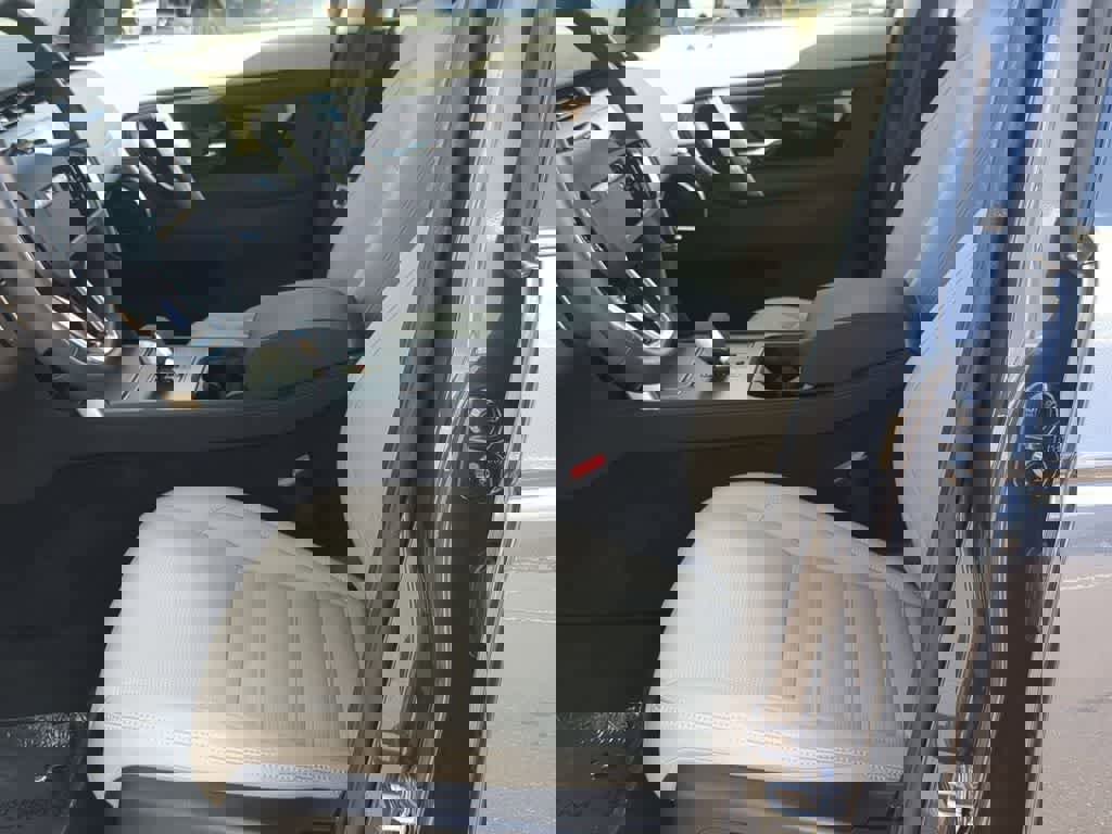 Used 2024 Land Rover Discovery Sport S image 15