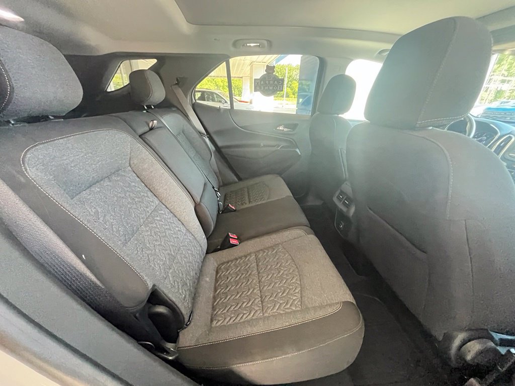 Used 2022 Chevrolet Equinox LT AWD/4WD image 16