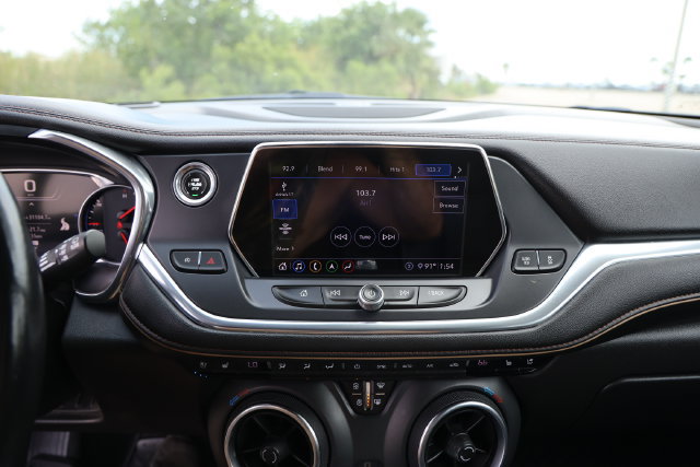 Used 2020 Chevrolet Blazer Premier w/ Driver Confidence II Package FWD image 18
