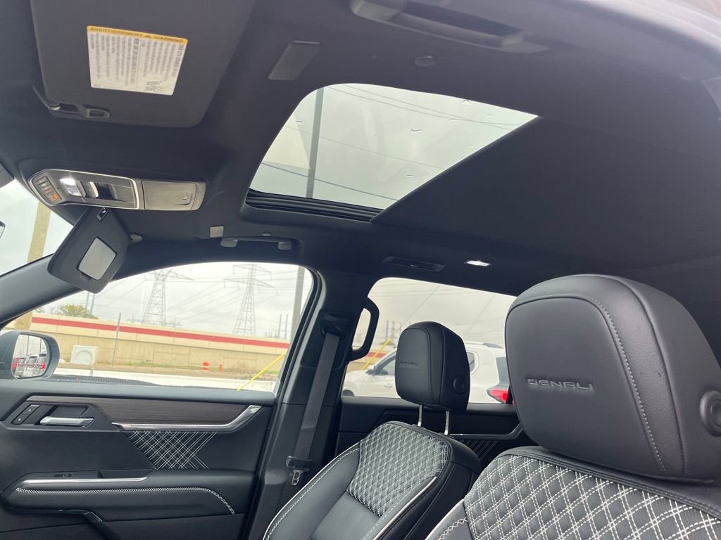 New 2026 GMC Acadia Denali w/ Super Cruise Package image 22