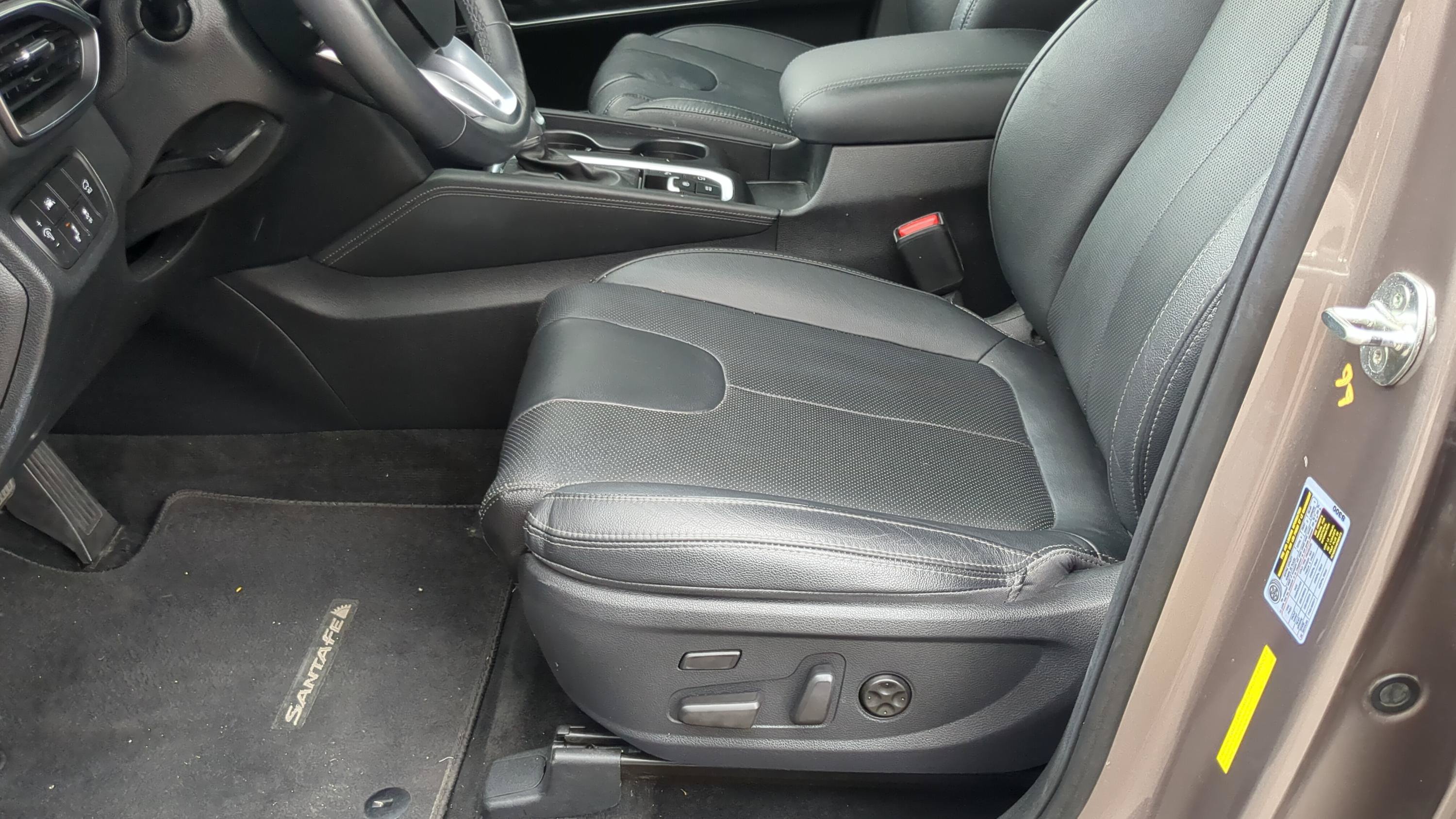 Used 2019 Hyundai Santa Fe FWD image 9
