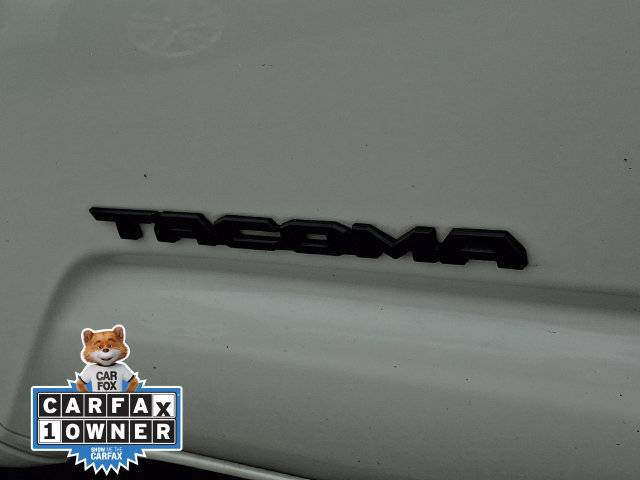 Used 2023 Toyota Tacoma TRD Sport AWD/4WD image 30