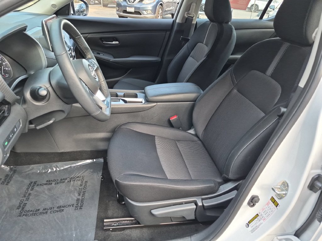 Used 2025 Nissan Sentra SV w/ All-Weather Package FWD image 14