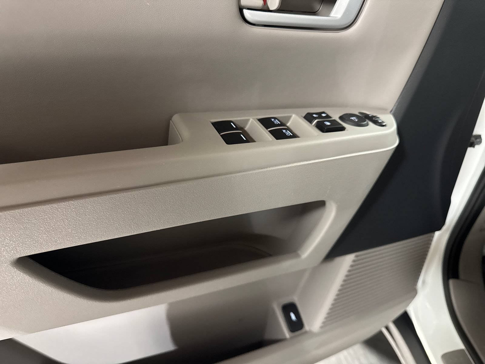 Used 2015 Honda Pilot EX-L image 16