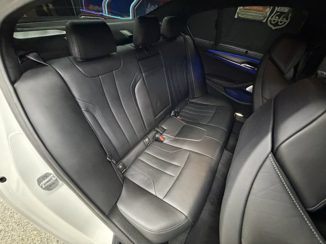 Used 2021 BMW M5 w/ Competition Package AWD/4WD image 18