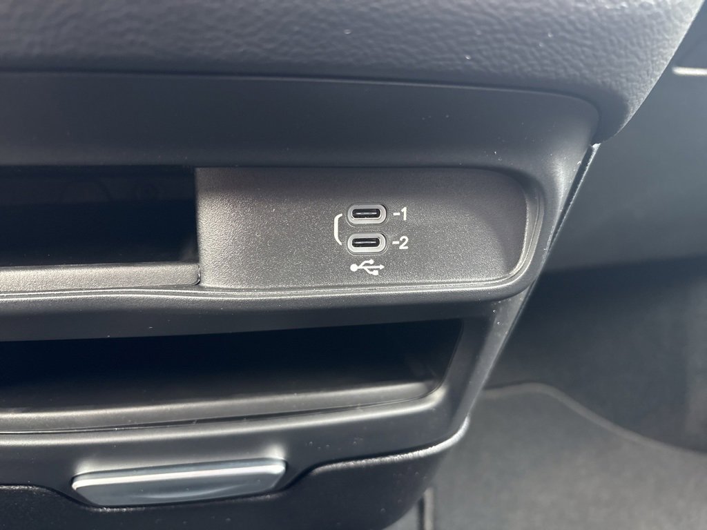 New 2026 Chrysler Voyager LX image 19