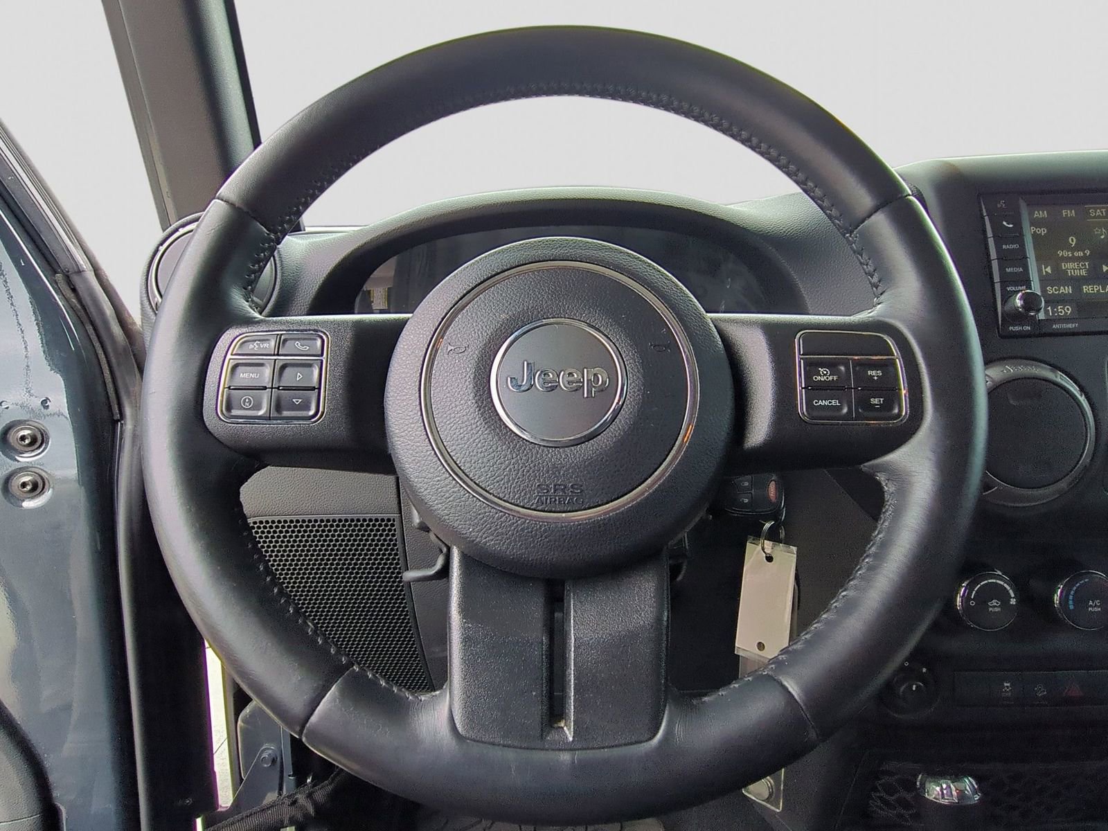 Used 2017 Jeep Wrangler Unlimited Willys image 28