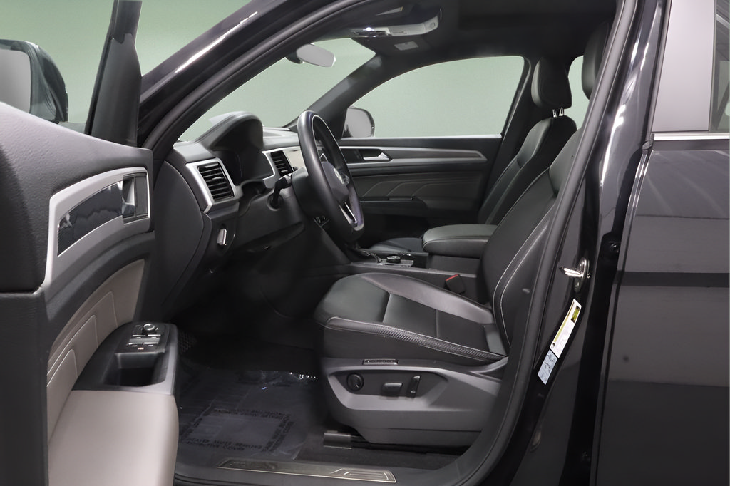 Used 2021 Volkswagen Atlas Cross Sport SEL AWD/4WD image 11