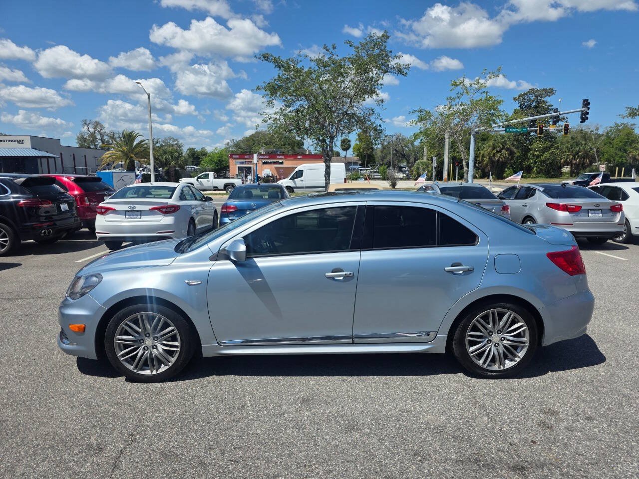 Used 2011 Suzuki Kizashi Sport SLS FWD image 7