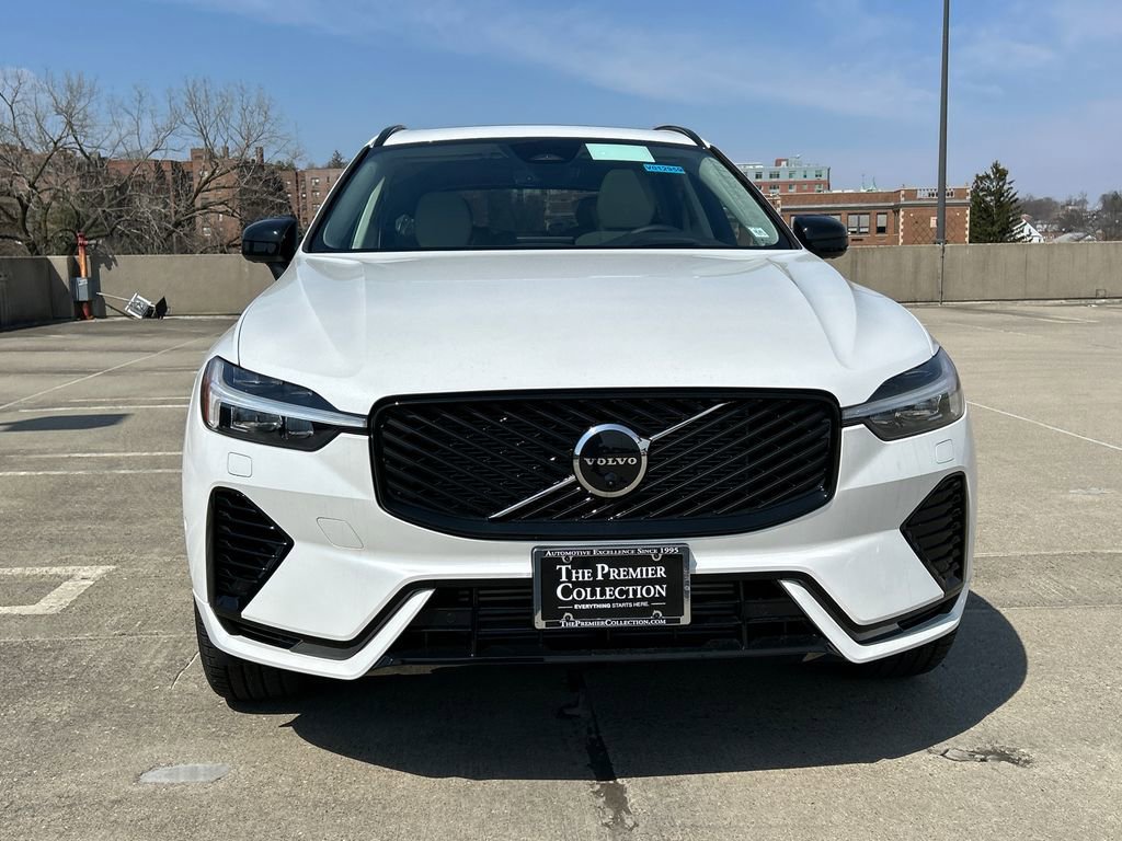 New 2026 Volvo XC60 T8 Ultra w/ Protection Package Premier image 6