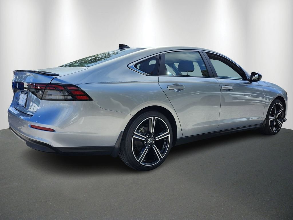 Certified 2025 Honda Accord Sport image 7