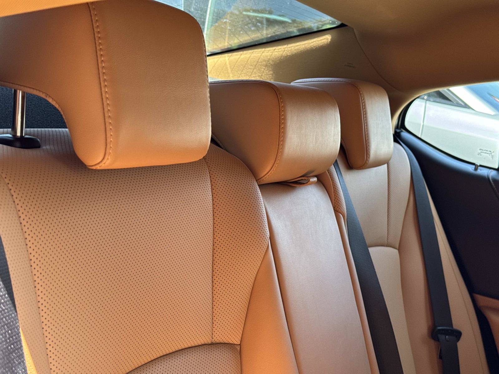 Used 2025 Lexus ES 350 w/ Premium Package FWD image 24
