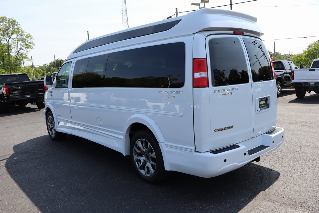 New 2025 Chevrolet Express 2500 Extended w/ Driver Convenience Package image 43
